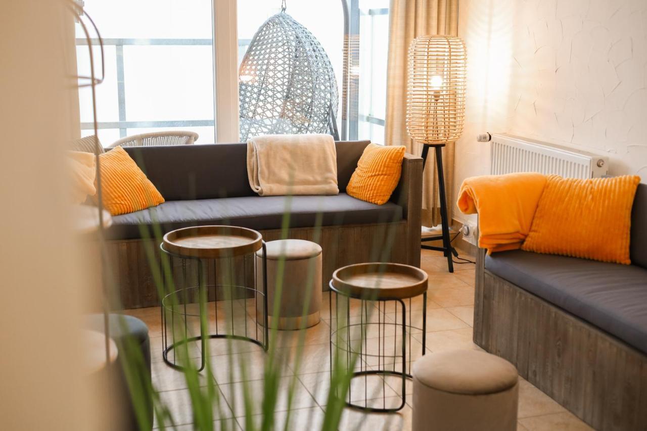 Hotel Wiehen-Therme Hullhorst エクステリア 写真