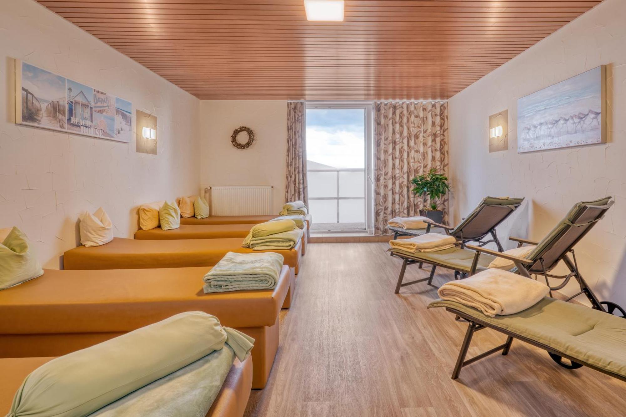 Hotel Wiehen-Therme Hullhorst エクステリア 写真